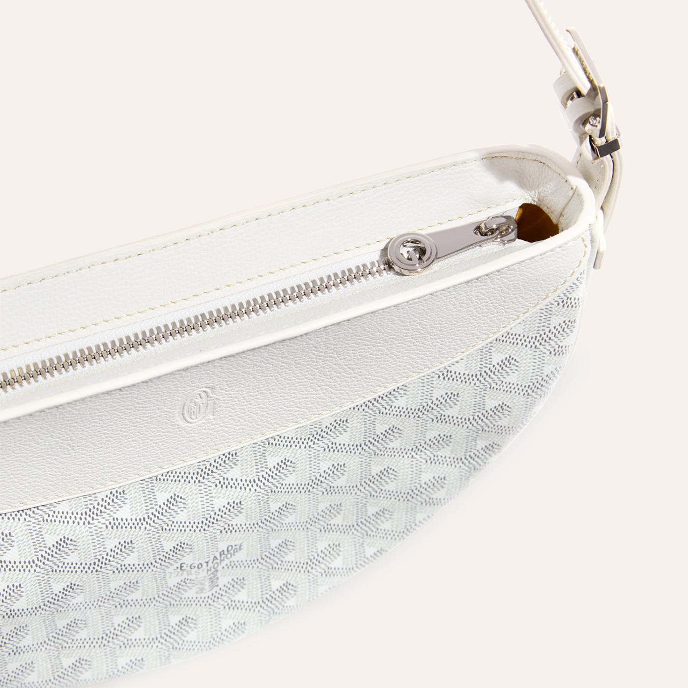 Goyard Hirondelle Bag White - Image 3